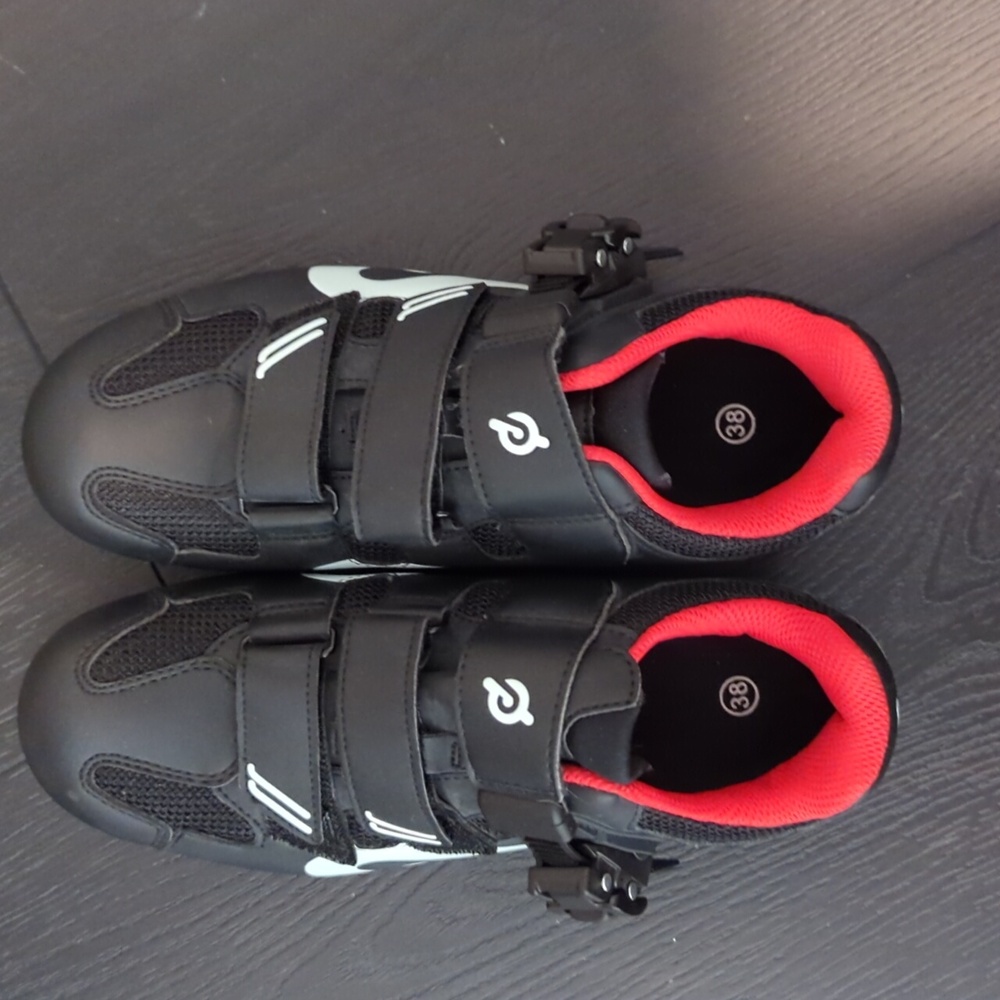 Peloton Black Cycling Shoes Size 6
